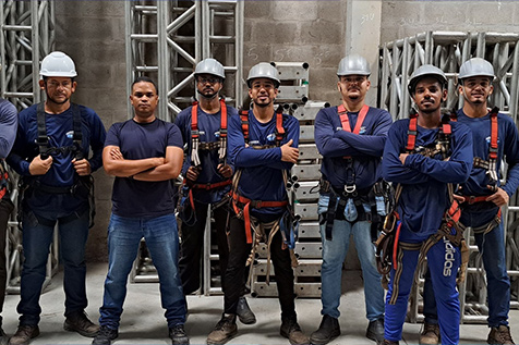 DIA DE TREINAMENTO E CAPACITAÇÃO.  Treinar nossa equipe nunca é demais!